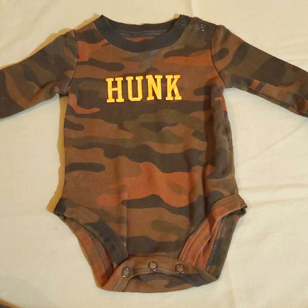 Onsies size 3 months